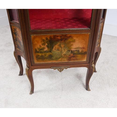 French Painted Display Cabinet from Vernis Martin, 1900s For Sale - Image 12 of 13