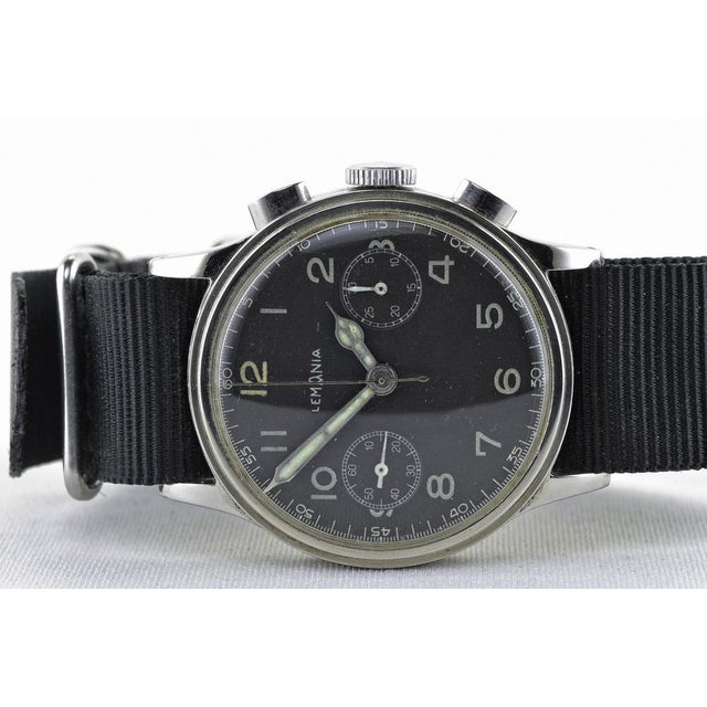 Swiss Stainless Steel Chronograph from Lemania, 1940 For Sale - Image 14 of 18