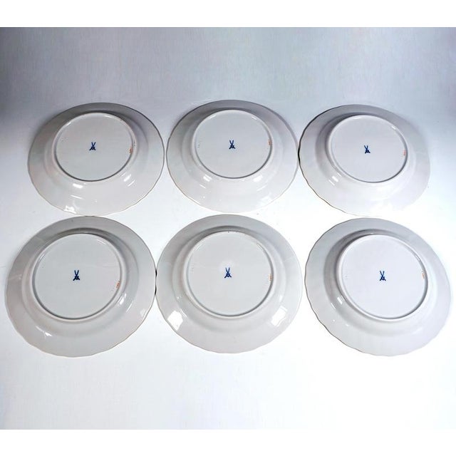 20th Century Swan Tea or Coffee Service with Indian Flowers for 6 from Meissen, Set of 22 For Sale - Image 10 of 11