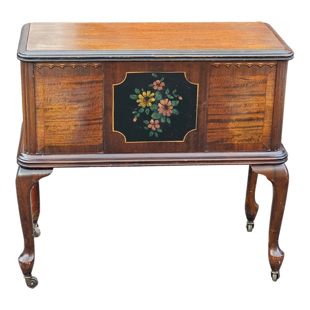 Early 20th Century Victorian Walnut and Mahogany Sewing Rolling Side Cabinet For Sale