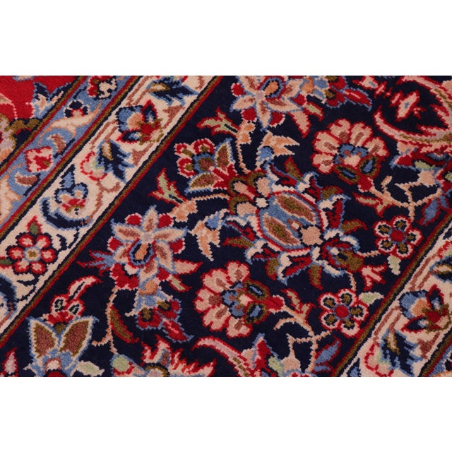 1960s 9'3" X 13'8" Hand-Knotted Wool Area Rug - Traditional Medallion For Sale - Image 4 of 8