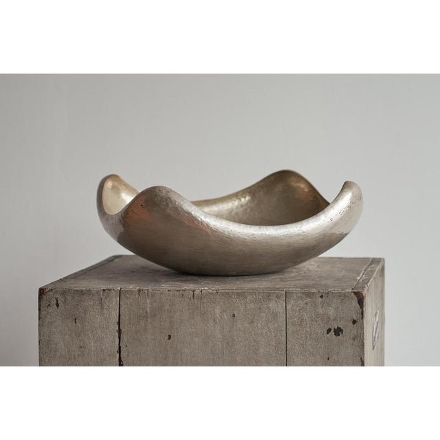 Sculptural Mid Century Italian Centerpiece in Hand Hammered and Silver Plated Metal 1960s This is a superb and large hand...
