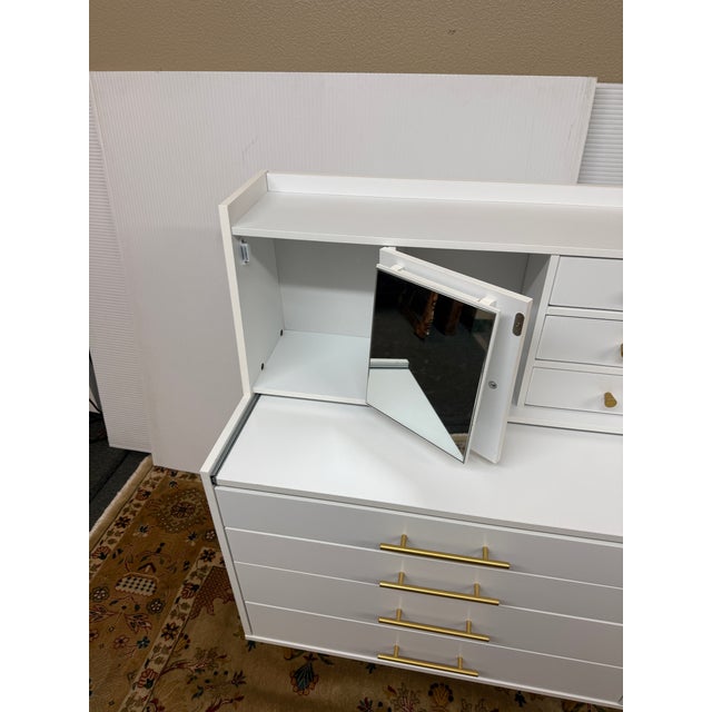 Modern Luxe Make-Up Vanity With Storage For Sale - Image 11 of 12