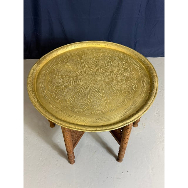 Metal Antique Anglo-Indian Benares Brass Tray Table with Hand-Carved Folding Wooden Base, 1910 For Sale - Image 7 of 15
