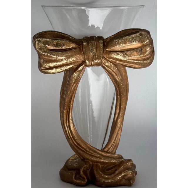 1990s Vintage Dorothy Draper Style Gold Gilt Trompe L’Oleil Vase For Sale - Image 5 of 12