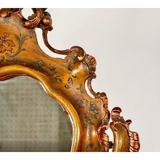 Venetian Carved and Painted Vanity Mirror For Sale In Los Angeles - Image 6 of 16