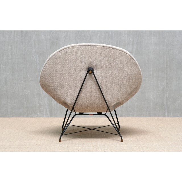 Beige Kosmos Lounge Chair in Ivory Chenille by Augusto Bozzi for Saporiti Italia, 1950s For Sale - Image 8 of 10