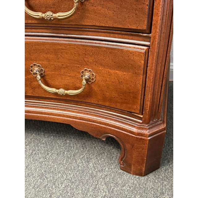 Wood Davis Cabinet Company Mahogany Chest of Drawers For Sale - Image 7 of 12