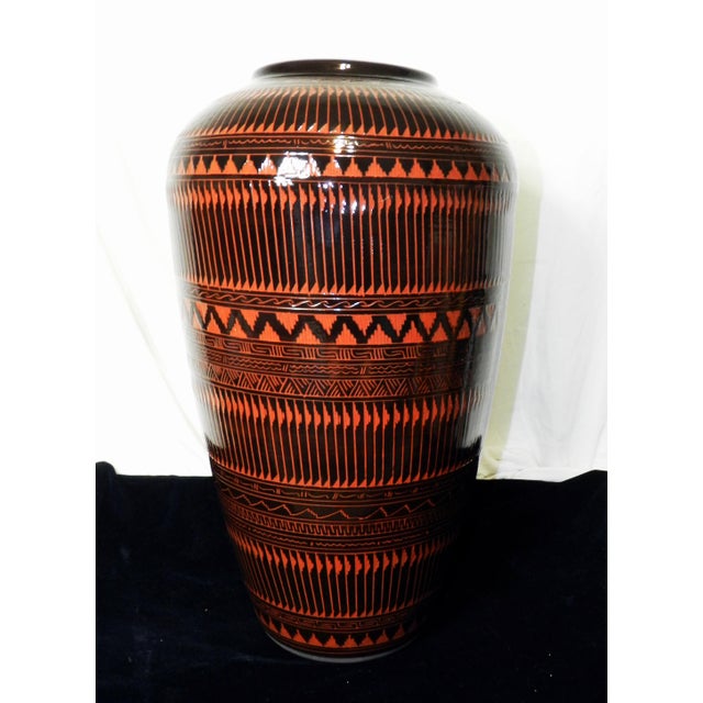 Navajo Etched Hummingbird & Flower Black Gloss Glazed Red Clay Pottery