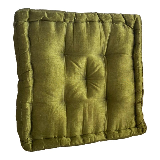 Mid Century 1960s Silk Dupioni Tufted Pillow Square Avocado Green Throw Cushion For Sale