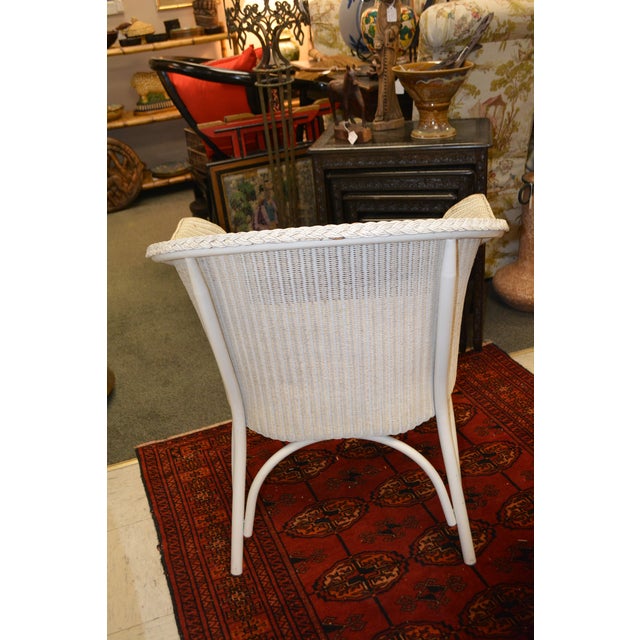 1970s Lloyd Loom Single White Wicker & Aluminum Arm Chair Porch Patio For Sale - Image 6 of 13