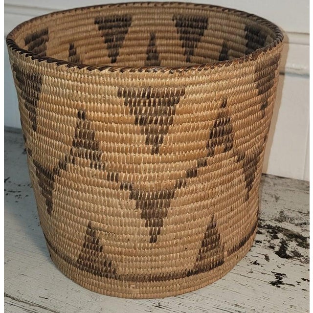 Folk Art 1920s Collection of Early Hand Made Woven Baskets For Sale - Image 3 of 8