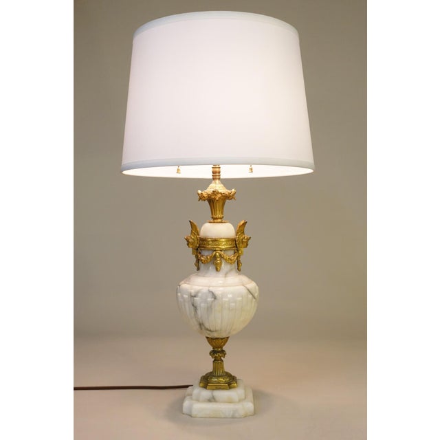 1910s Elaborate Victorian Neoclassical Bronze Gilt Urn Marble Table Lamp For Sale In Los Angeles - Image 6 of 14