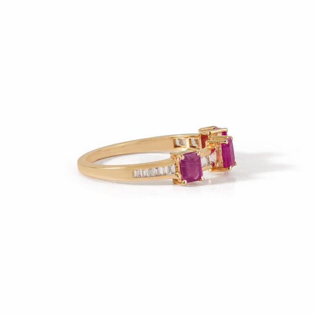 Metal 14k Gold Emerald-Cut Ruby & Baguette Diamond Modern Band Ring Size 5.5 For Sale - Image 7 of 18