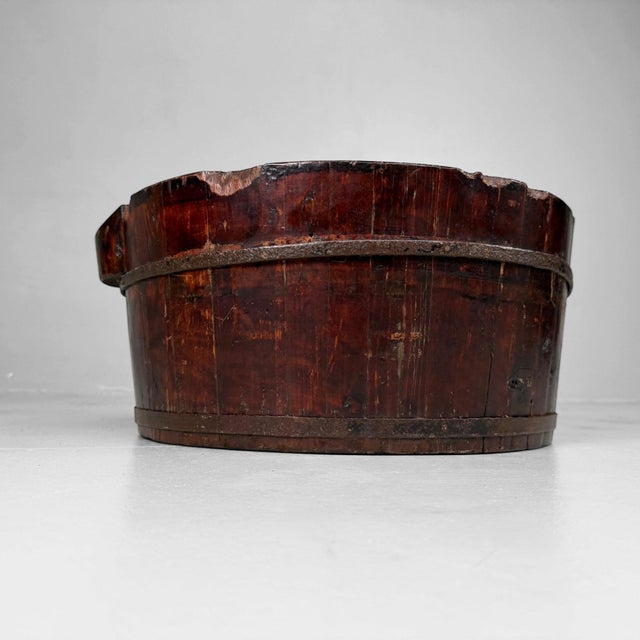 Lacquered Decorative Wooden Tub Tarai, Japan, 1910 For Sale - Image 6 of 17