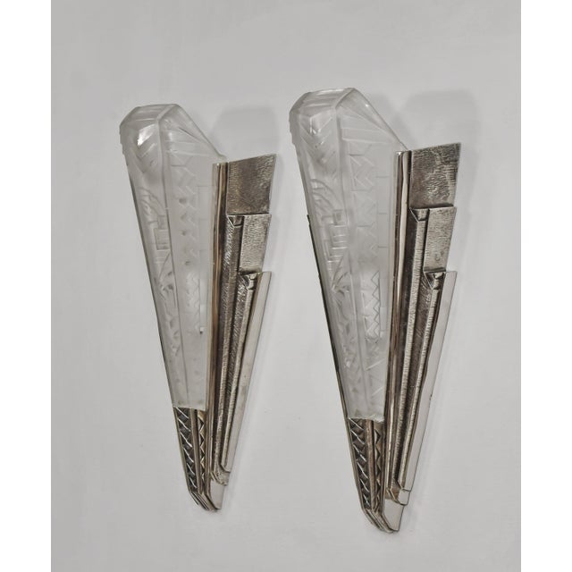 Art Deco A Pair of French Art Deco Wall Sconces by Maynadier - 1930 France - 2 Pairs Available For Sale - Image 3 of 11
