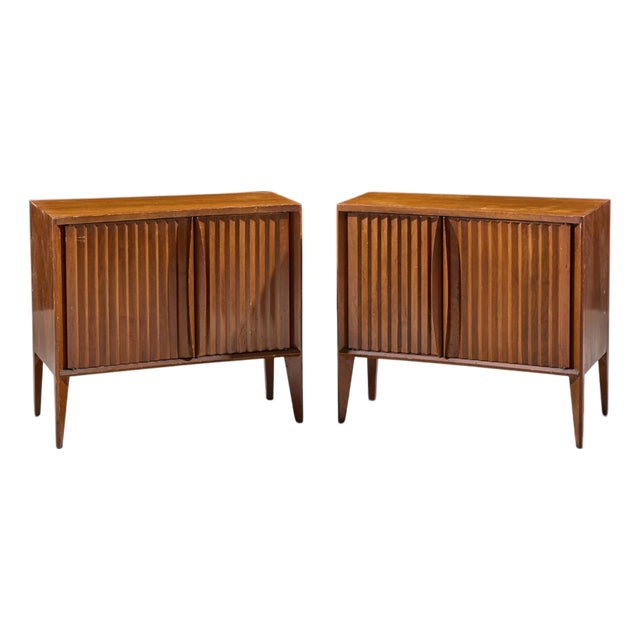 Unagusta Mid Century Walnut Curved Nightstands - Pair For Sale