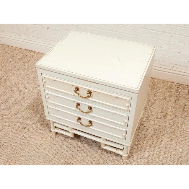 Mid 20th Century Pair of Hollywood Regency Nightstands For Sale In Los Angeles - Image 6 of 7