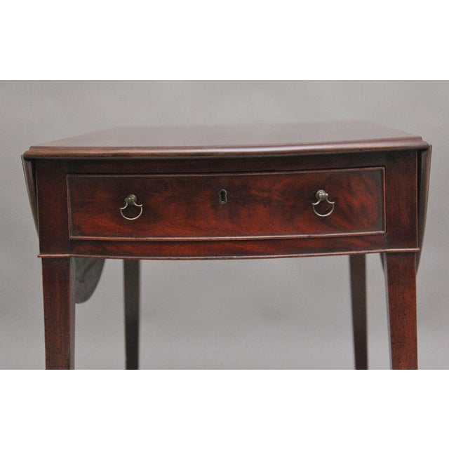 18th Century Mahogany Pembroke Table, 1780s For Sale - Image 6 of 11