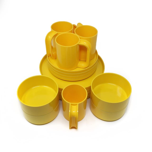 Yellow Dinnerware by Vignelli for Heller Set of 16 Chairish