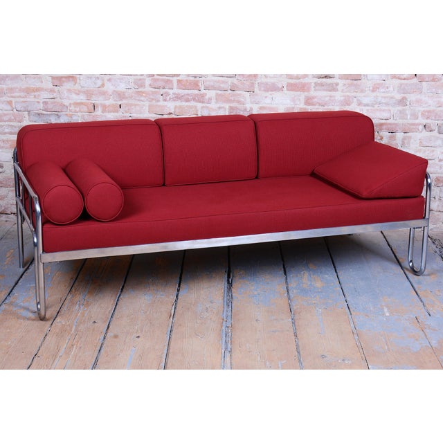 This sofa is an exceptional example of interwar functionalism and avant-garde Bauhaus style design from the 1930s. It was...