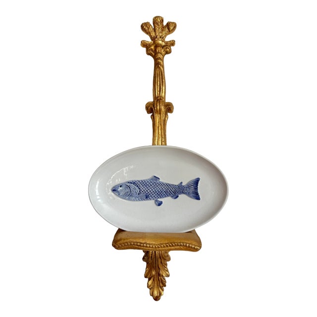 20th Century Italian Gold Gilt Wood Wall Plate Shelf Holder For Sale