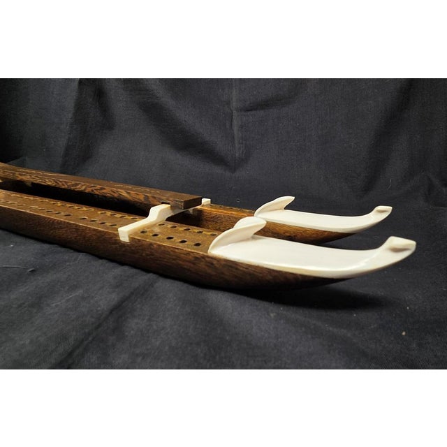 Wood Vintage Cribbage Board Game - Style of John Roberts 20-3/4" Long With 10 Pegs For Sale - Image 7 of 17