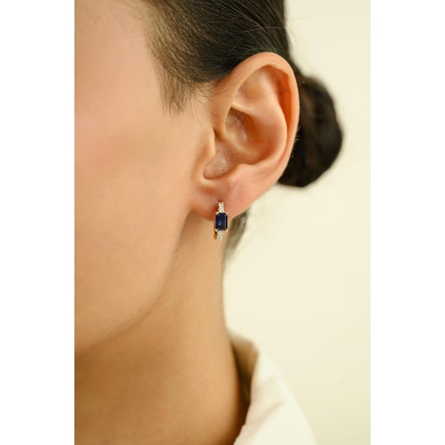 1.0Ct Emerald Cut Blue Sapphire & Diamond Hoop Earrings in 14k Yellow Gold- A Pair For Sale - Image 4 of 12