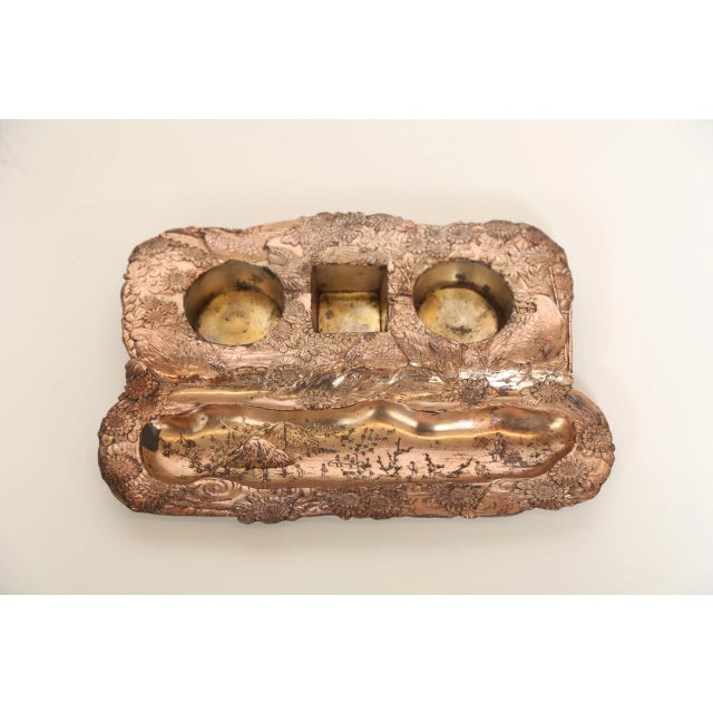 Japonisme Japonais Revival Coppered Inkstand With Two Inkpots, 19th C. England For Sale - Image 3 of 9