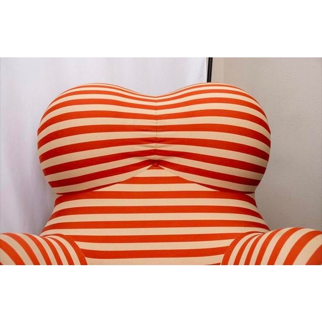 1960s Gaetano Pesce “Big Mama” (Up5_6) Chair & Ottoman for B&b Italia – Red/White Stripe – Like New For Sale - Image 5 of 11