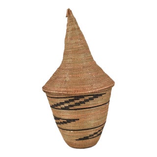 Early 20th Century Tutsi Basket with Lid Rwanda For Sale