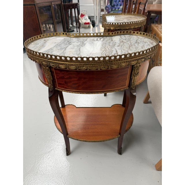 French Marble-Topped Kidney-Shaped Side Tables, Set of 2 For Sale - Image 6 of 12