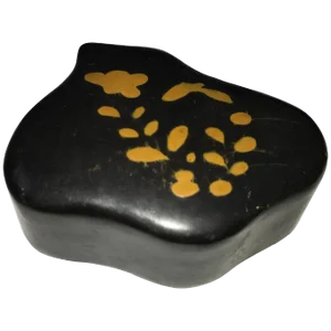 Early 20th Century Black Lacquer Asian Snuff Box