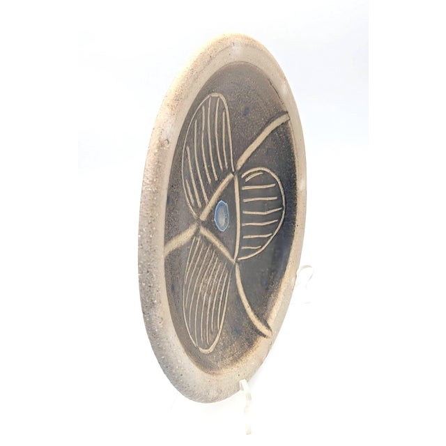 1960s Studio Pottery Artisan Signed Glazed Stoneware Decorative Plate For Sale In Miami - Image 6 of 11
