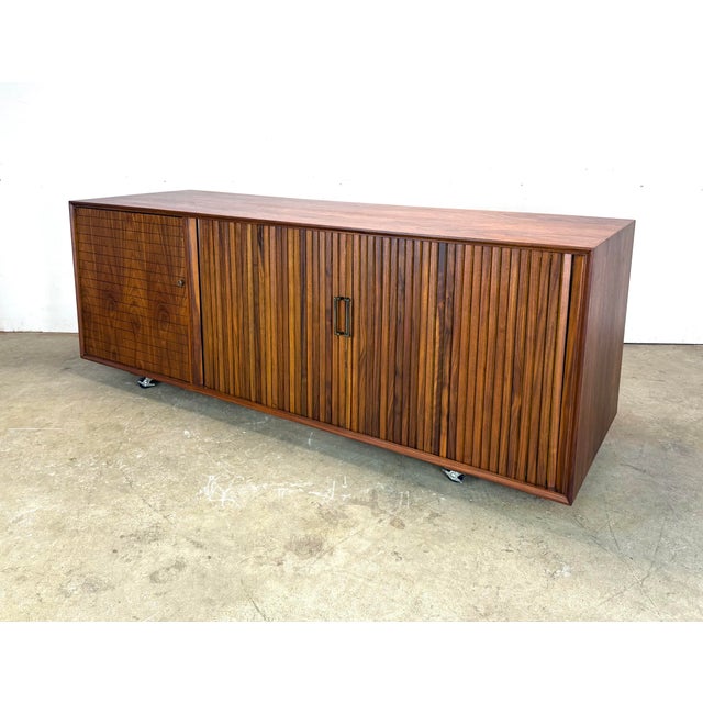 Brown 1960s Mid Century Modern Tambour Door Walnut Credenza / Media Cabinet / Bar Cabinet For Sale - Image 8 of 12