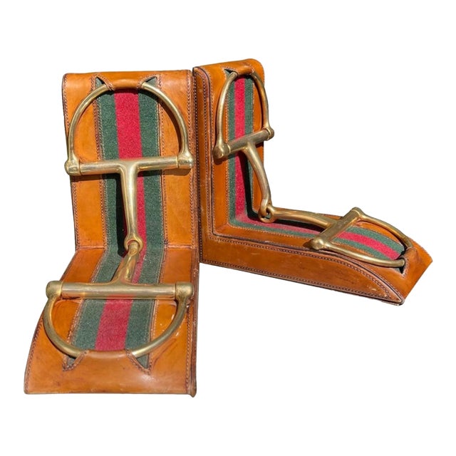1970s Gucci Gold Plated Snaffle Bit Leather Bookends - A Pair For Sale