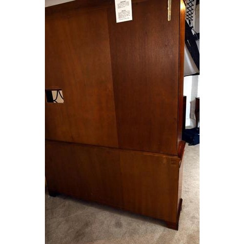 Georgian Revival Mahogany Bookcase from Bevan and Funnell, 1910s For Sale - Image 16 of 17