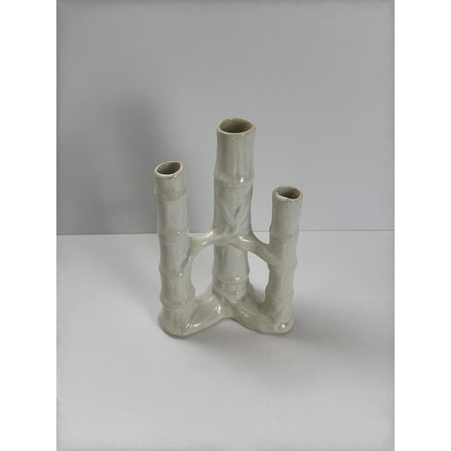 White Victorian Bamboo-Form Spill Vase in Craquelure Stoneware, England, 1890 For Sale - Image 8 of 10
