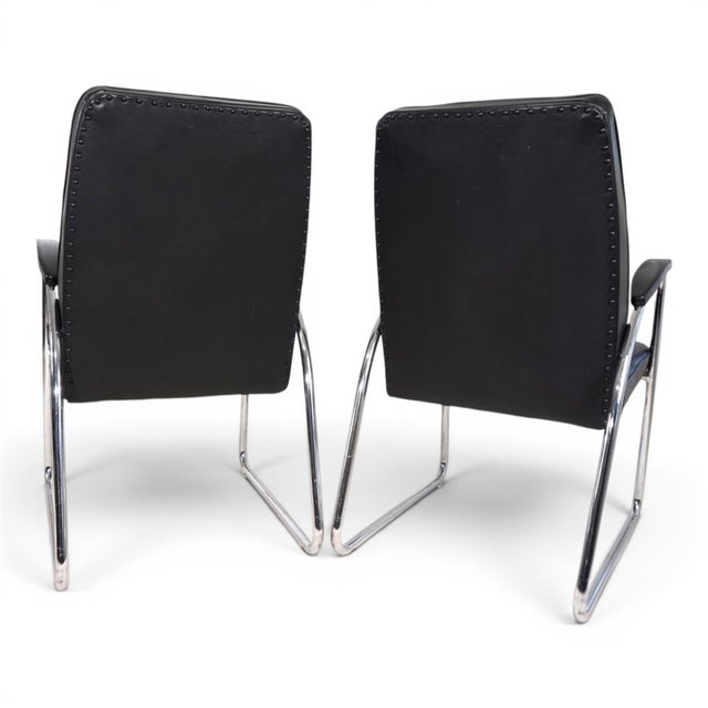 Bauhaus Streamline Leather Tubular Steel Armchairs, 1930, Set of 2 For Sale - Image 4 of 18