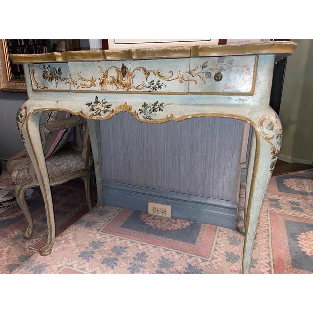 Beautiful side table Hand painted with landscapes