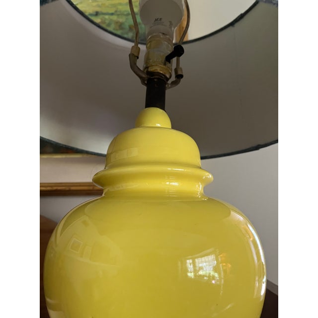 Bring a bright burst of sunny retro charm into your space with this gorgeous 1970s vintage ceramic table lamp. Featuring a...