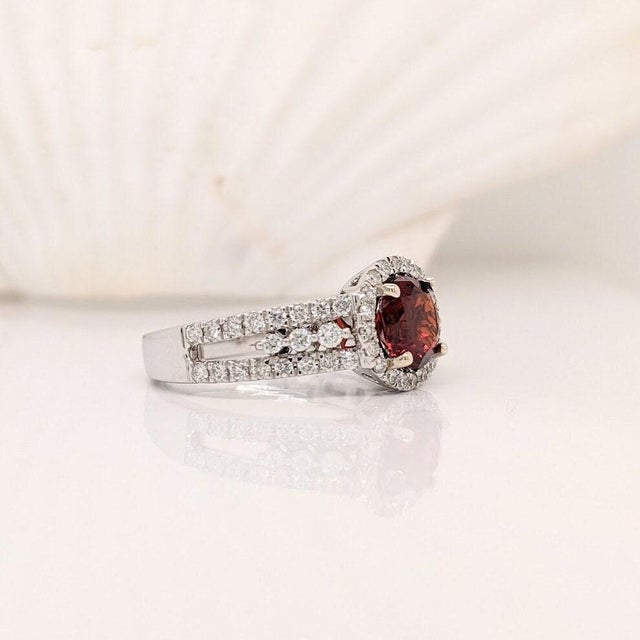 1.4Ct Spessartine Garnet Ring With Earth Mined Diamonds: Solid 14k Gold, 6.5mm, Size 6.75 For Sale - Image 10 of 12