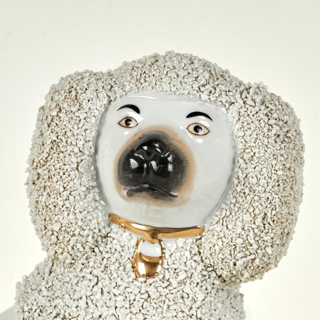 Pair of Antique English Staffordshire Poodle Figures For Sale In West Palm - Image 6 of 15