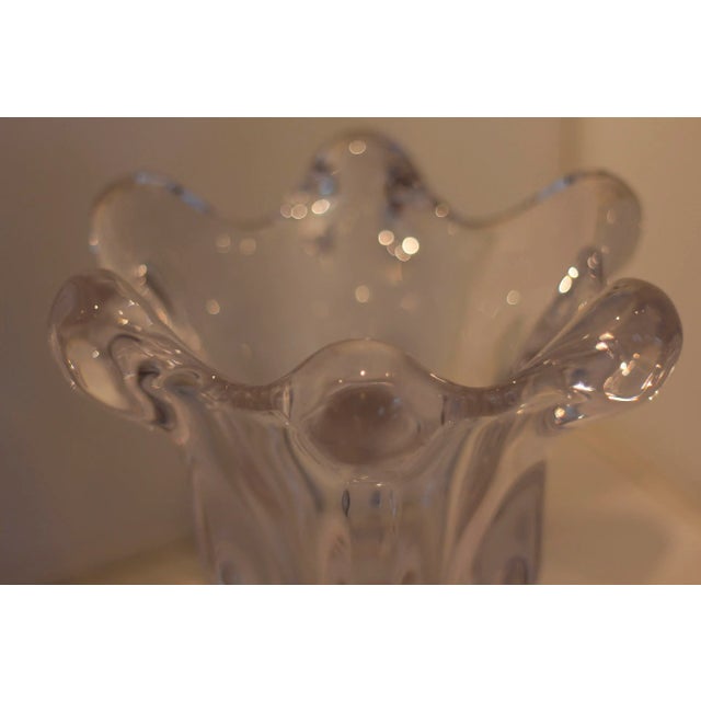 Mid-Century French Crystal Vase from Art Vannes, 1950s For Sale - Image 4 of 8
