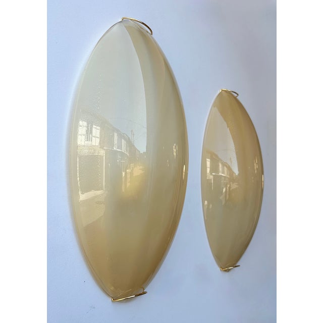 Mid-Century Modern Contemporary Pair of Yellow Gold Leaf Murano Glass and Brass Sconces, Italy For Sale - Image 3 of 11