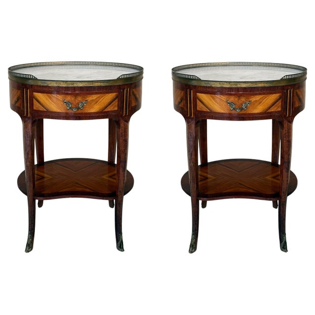Early 20th Century Pair of Louis XV Oval Bouillotte Shape Nightstands with Drawer and Low Shelve For Sale - Image 15 of 18