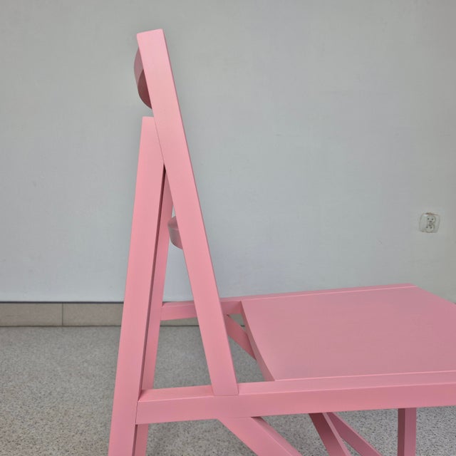 Dimensions: Height: 80 cm Seat height: 45 cm Width: 55 cm × 40 cm Condition: Excellent. The chair has been professionally...