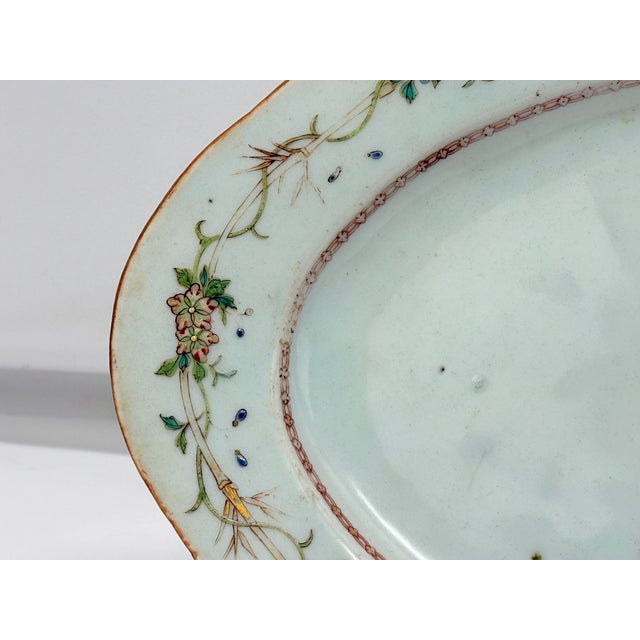18th Century Chinese Export Macgregor of MarcGregor Armorial Porcelain Platter C. 1760 For Sale - Image 5 of 9