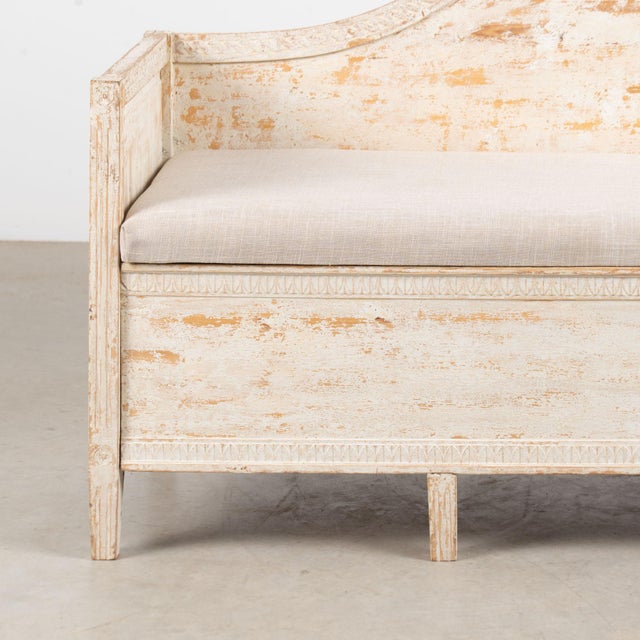 19th Century Swedish Antique White Painted Pine Gustavian Bench With Griffins For Sale - Image 12 of 17