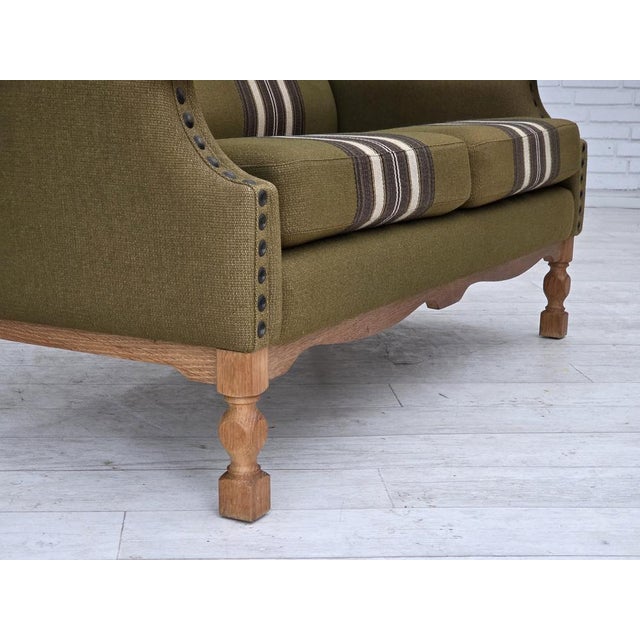 Danish 2-Seater Sofa in Green Wool and Oak, 1970s For Sale - Image 9 of 18